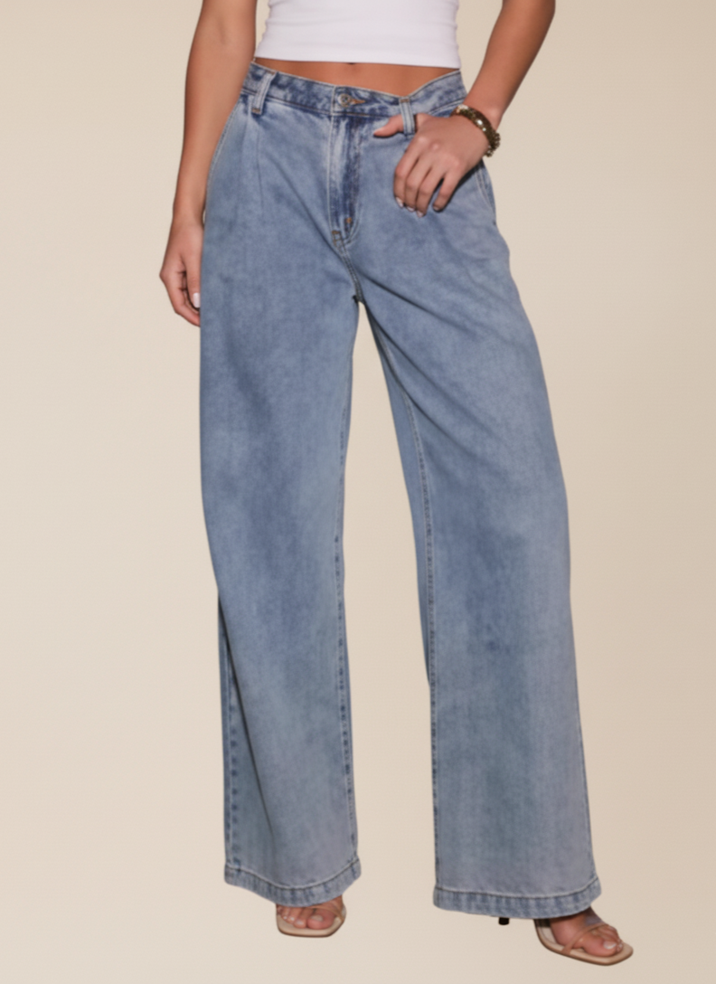 Retro Mid-Waist Wide-Leg Jeans